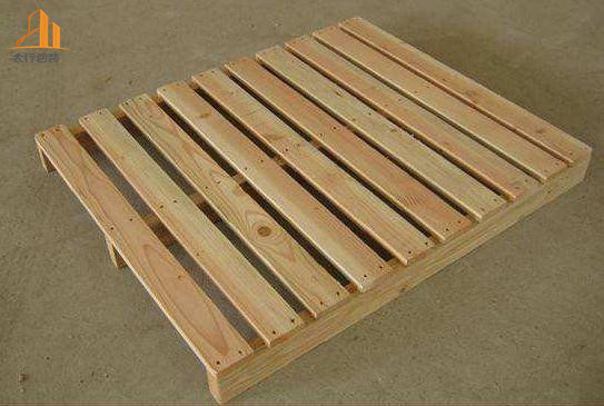 木托盤在供應廠家的標準化.jpg